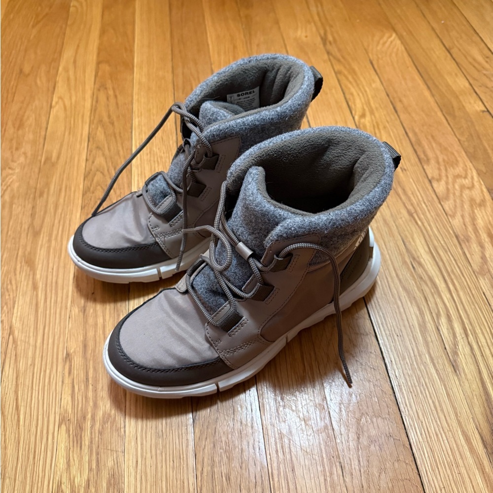 Sorel Women's Winter Boots in Brown and Gray